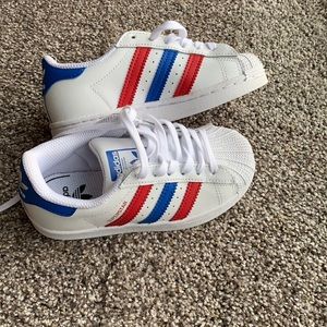 Adidas toddler superstars